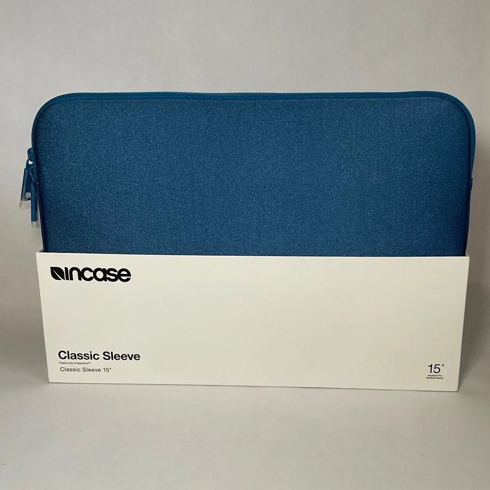 Featuring Ariaprene Classic Sleeve Soft Pouch Case for MacBook Pro 15” Blue